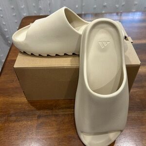 Adidas Cream Sandals with Modern Design